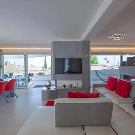 Magic Luxury Apartments Bardolino Exterior photo