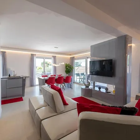Magic Luxury Apartments Bardolino Exterior photo